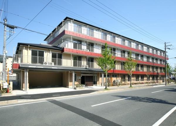 住宅型有料老人ホーム夢眠やましな（常勤）の社会福祉士求人の写真