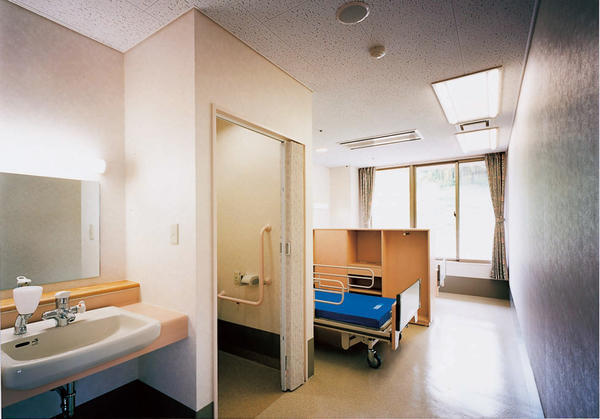 介護老人保健施設 そよかぜ（常勤）の介護職求人メイン写真3