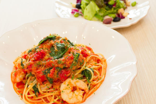 レストラン　ボン・ボヤージ（常勤）の調理師/調理員求人メイン写真3