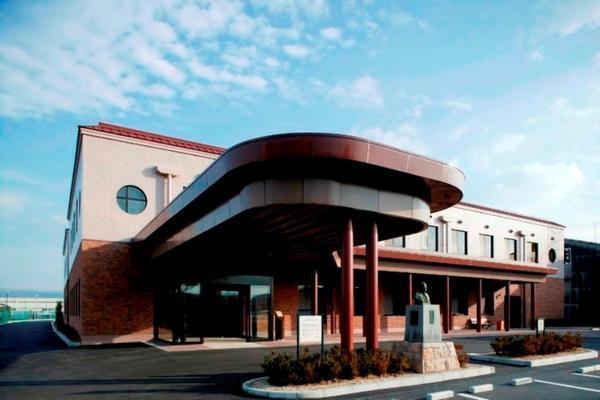 一般財団法人信貴山病院分院　上野病院（デイケア/常勤）の看護師求人の写真