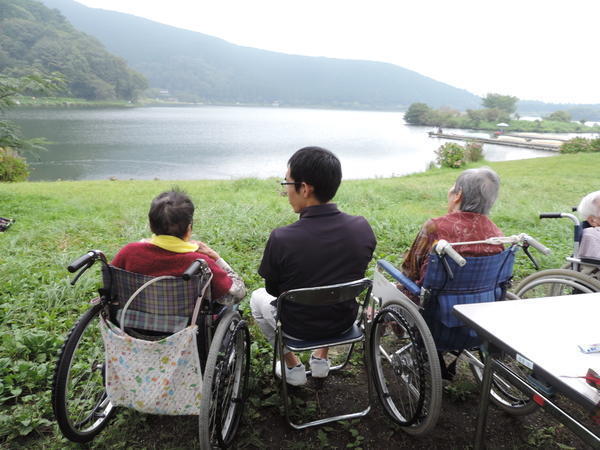 介護老人保健施設 リバブルケア（常勤）の管理栄養士求人サブ写真1