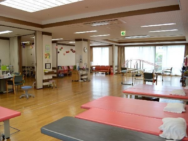 介護老人保健施設　リバーイースト（常勤）の作業療法士求人メイン写真4