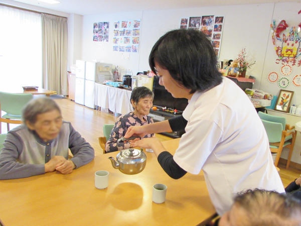 特別養護老人ホーム吉祥苑（入浴専門スタッフ）の介護職求人メイン写真3