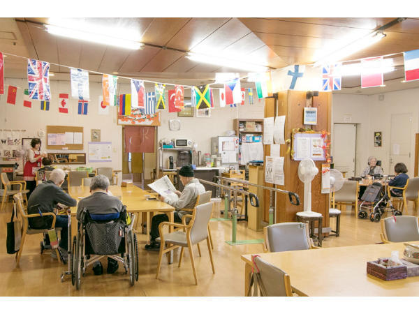 塔南の園デイサービスセンター（常勤）の介護職求人メイン写真3