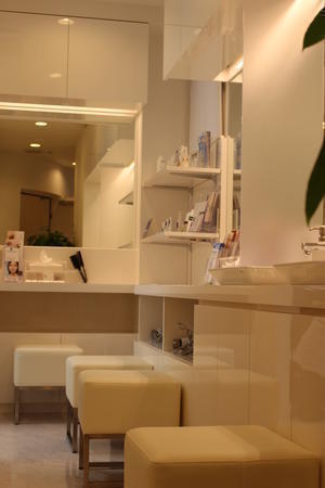 中野皮膚科クリニック（パート）の医療事務求人メイン写真2