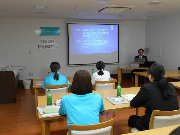 横浜いずみ介護老人保健施設（常勤）の准看護師求人メイン写真2