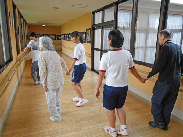 介護老人福祉施設 久喜の里（施設ケアマネ/パート）　のケアマネジャー求人メイン写真3