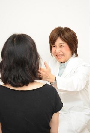 松田知子皮膚科医院（パート）の看護師求人メイン写真3