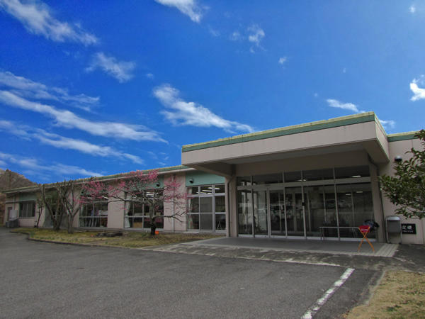 障害者支援施設どんぐりの郷（パート）の准看護師求人サブ写真1