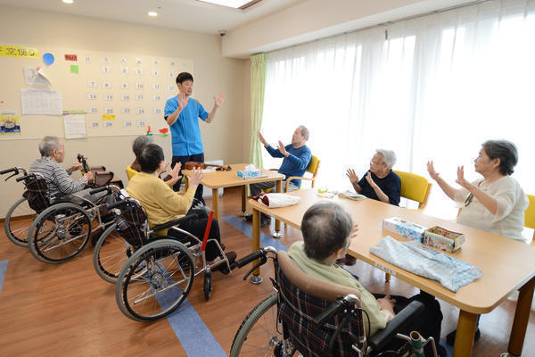 特別養護老人ホーム あけみ苑（リーダー候補/常勤）の介護福祉士求人メイン写真3