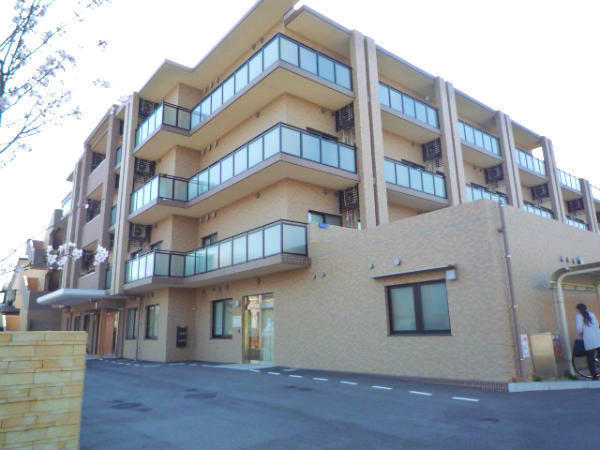 特別養護老人ホーム 吹田千寿園（パート）の介護職求人の写真