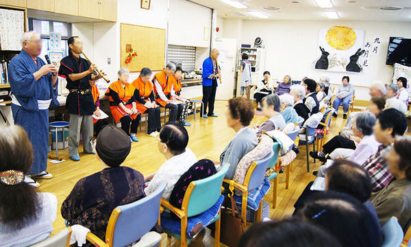 横浜市川井地域ケアプラザ デイサービスセンター(常勤)の介護福祉士求人サブ写真3