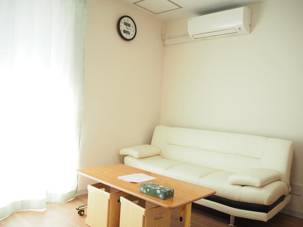 わんぱく乳児院（常勤）の保育士求人メイン写真5