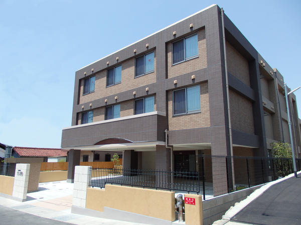 オリーブ柏原（常勤）の介護職求人の写真