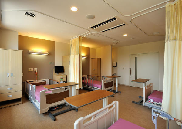 新百合ヶ丘総合病院（病棟/常勤）の看護師求人メイン写真4