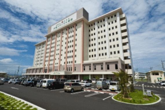 沖縄メディカル病院（常勤）の臨床検査技師求人メイン写真1