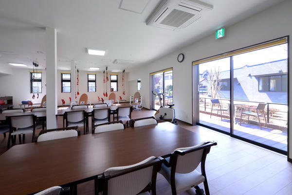 機能訓練型通所介護 ひなの槻（常勤）の理学療法士求人メイン写真3