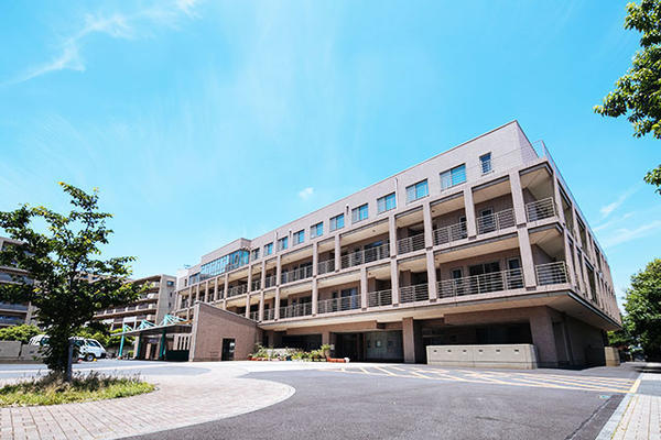 介護老人保健施設葵の園・川崎南部（常勤）の准看護師求人メイン写真1