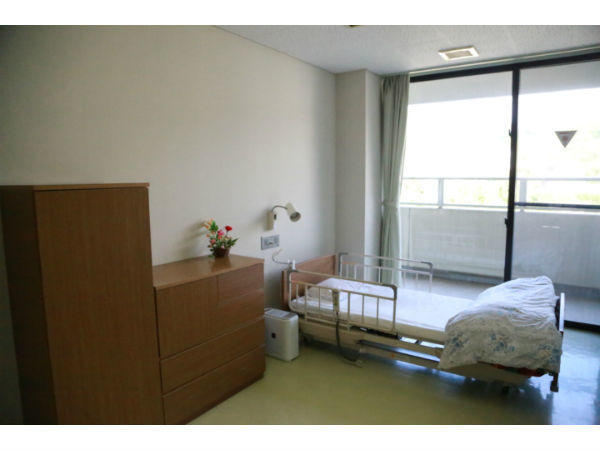 特別養護老人ホーム　あいの里竜間（パート）の介護職求人メイン写真2