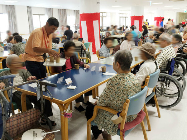 特別養護老人ホーム　アンジュ（常勤）の介護福祉士求人メイン写真2