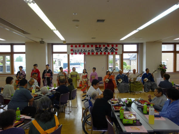 介護老人福祉施設 「ほほえみの家」（準職員）の介護福祉士求人メイン写真3