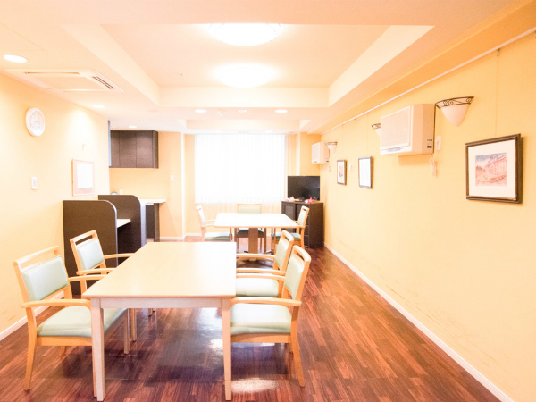 介護老人保健施設 フォーシーズン山鼻（契約職員/常勤）の介護職求人メイン写真2