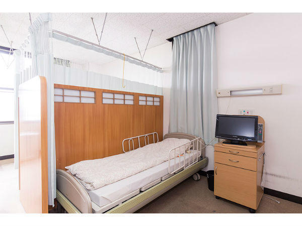 枚方老人保健施設のぞみ（常勤）の介護職求人メイン写真3