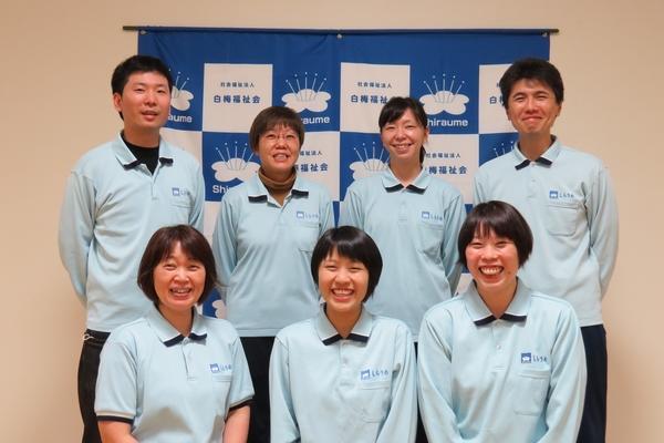 特別養護老人ホーム 白梅荘（常勤）の介護福祉士求人サブ写真1