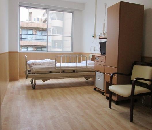 医療法人育生会　三好病院（回復期リハビリテーション病棟/常勤）の看護助手求人メイン写真4