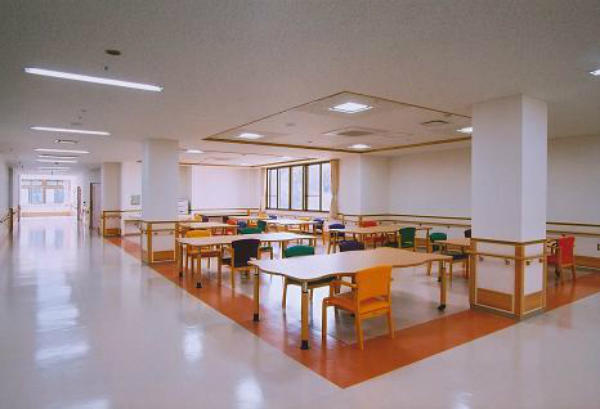 介護老人保健施設 かすみがうら （常勤）の看護師求人メイン写真2