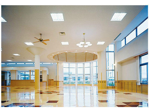 入善老人保健施設　こぶしの庭（パート）の介護職求人メイン写真2