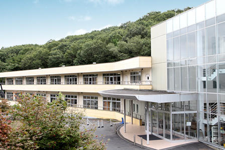 多摩リハビリテーション病院（常勤）の言語聴覚士求人の写真