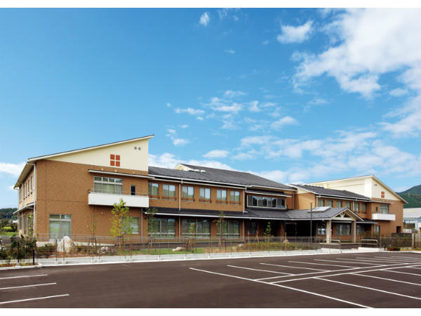 特別養護老人ホーム あんずの里（常勤）の介護福祉士求人の写真