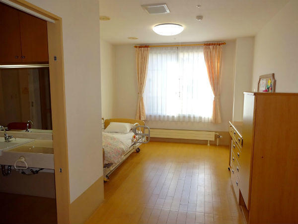 特別養護老人ホーム いこいの里「あい」（常勤）の介護職求人メイン写真2