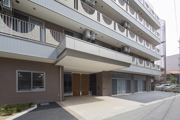 特別養護老人ホーム プリマベーラ(常勤)の介護福祉士求人の写真