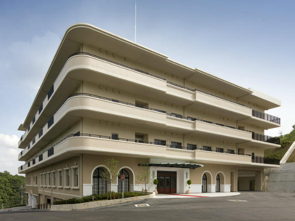 特別養護老人ホーム やわらぎの里ぷらす館（フロアリーダー候補/常勤）の介護福祉士求人の写真