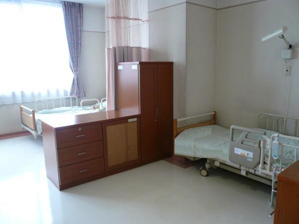 介護老人保健施設　あるふぁ国立（常勤）の介護職求人メイン写真4