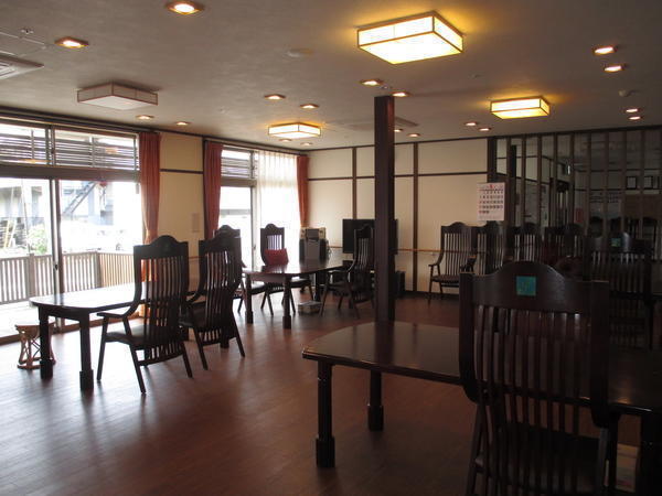 ロイヤルレジデンス川島弐号館(常勤)の介護職求人サブ写真3