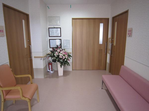 住宅型有料老人ホーム メディカルホームローズ（常勤）の介護福祉士求人メイン写真3