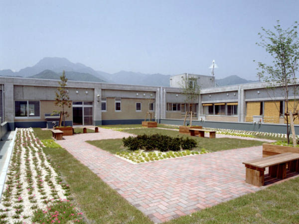 介護老人保健施設 ライフ2（常勤）の看護師求人の写真