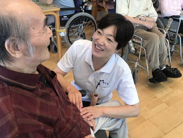 デイケアセンターあゆみ(常勤)の介護福祉士求人の写真