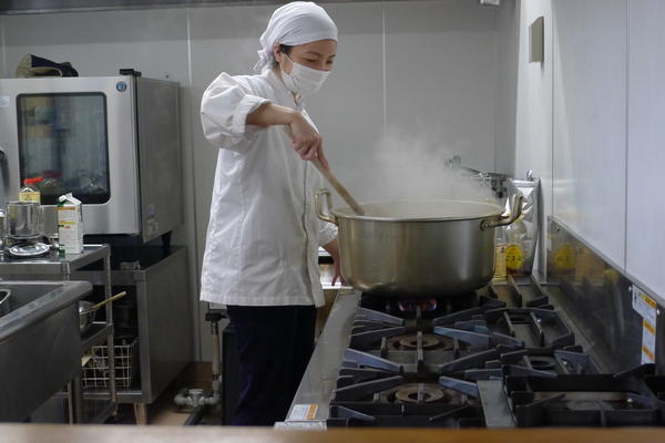 ひよし保育園（常勤）の調理師/調理員求人の写真