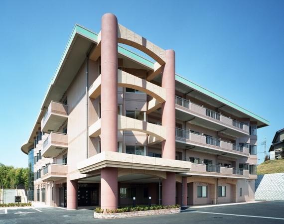 特別養護老人ホーム　新吉田（常勤）の介護職求人の写真