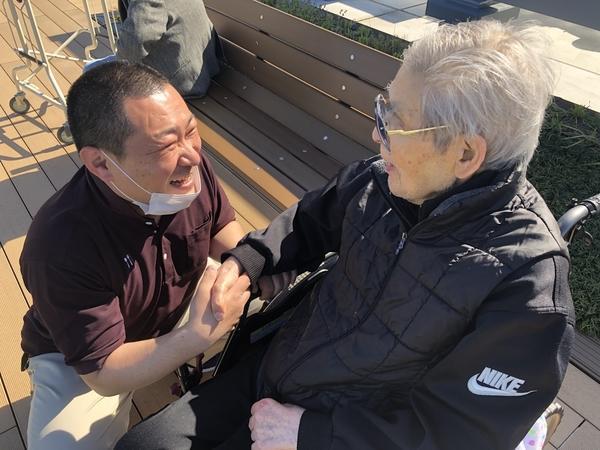 特別養護老人ホーム 南麻布シニアガーデン アリス（ユニットリーダー候補/常勤）の介護福祉士求人メイン写真2