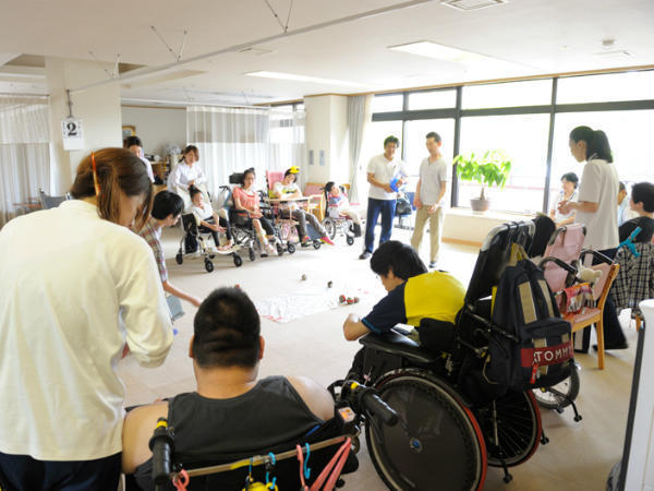 障害者支援施設 菰野聖十字の家（パート）の看護師求人メイン写真2