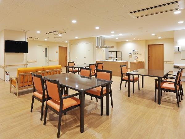 特別養護老人ホーム オーキッド（パート）の介護福祉士求人メイン写真4