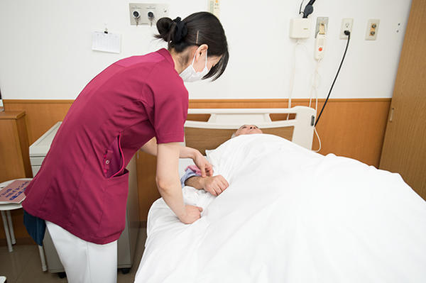 至聖病院(病棟/常勤)の看護師求人サブ写真2