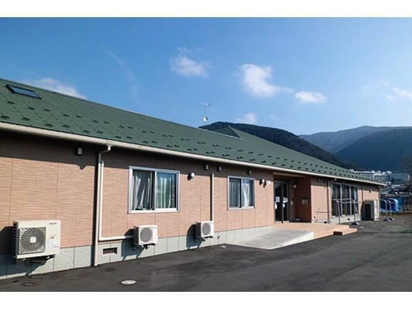 住宅型有料老人ホーム　むつみの郷 里山辺（常勤）の介護福祉士求人の写真