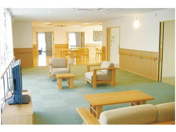 特別養護老人ホーム 万葉の郷(常勤)の介護職求人サブ写真1