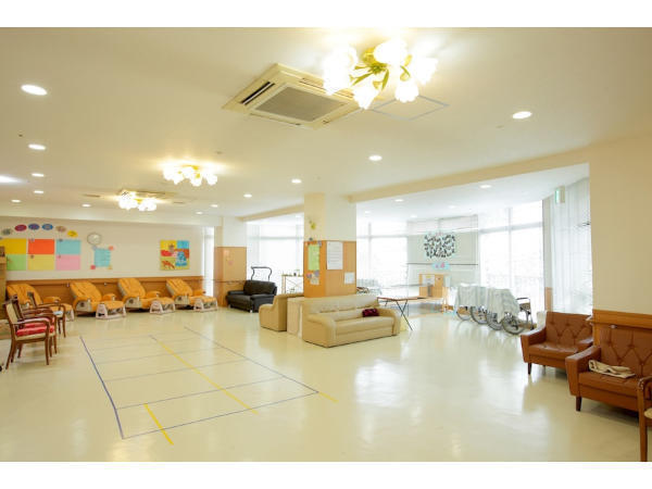 特別養護老人ホーム グレースの里（常勤）のケアマネジャー求人メイン写真3